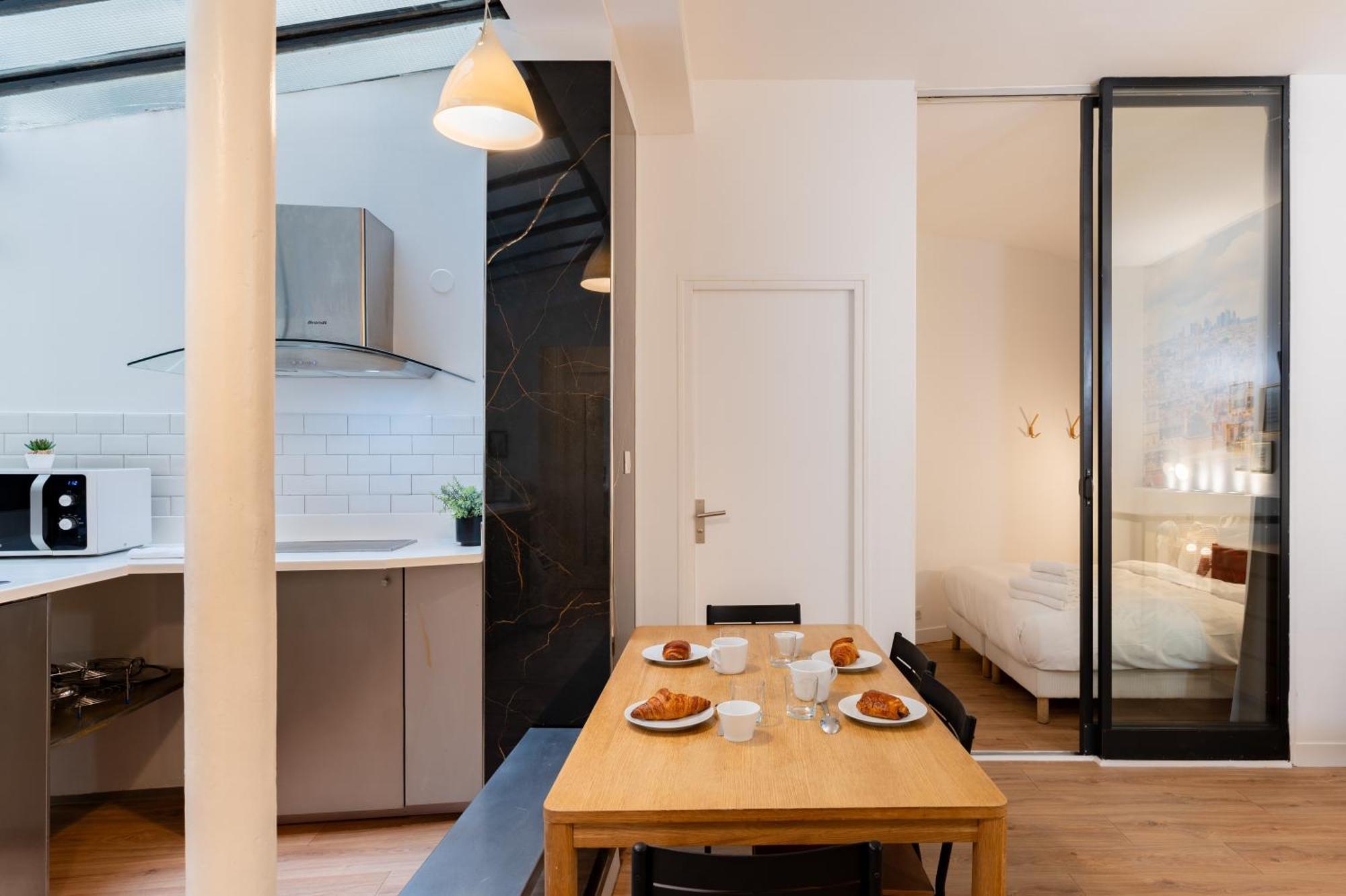 St Germain Sartre Chicsuites Paris Exterior foto
