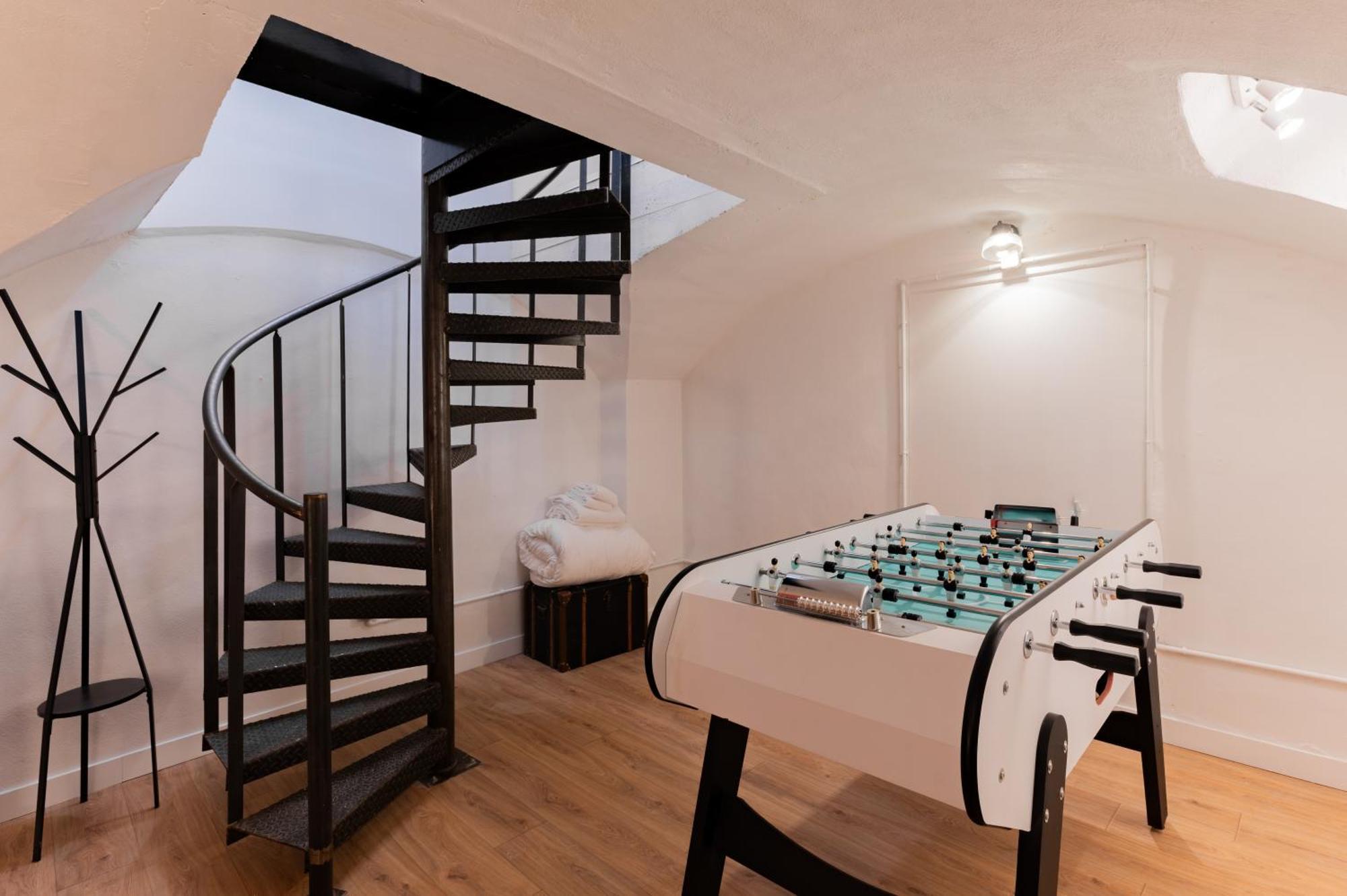 St Germain Sartre Chicsuites Paris Exterior foto